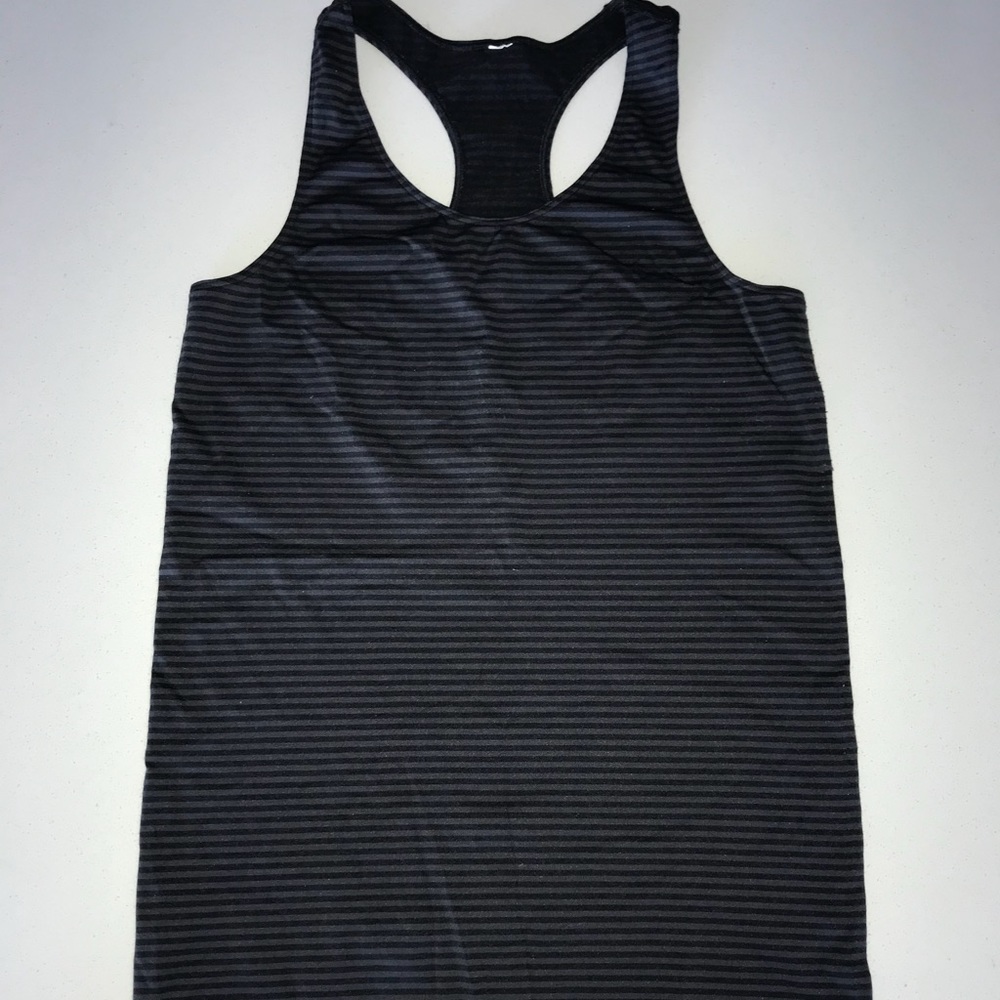 Under Armour black stripe compression tank